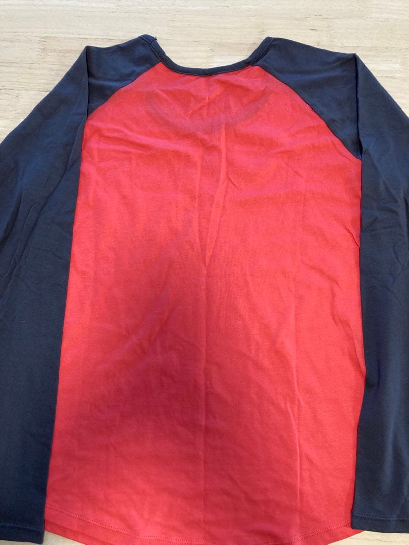 Reebok 長袖Tシャツ 赤・ネイビー OT — image 4
