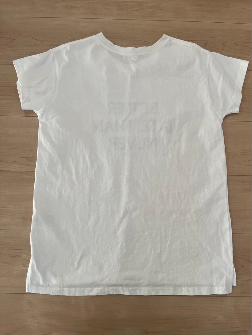 新品☆ HUG.U バグユー きれいめお洒落 大人 刺繍 Tシャツ スリット 白 — image 5
