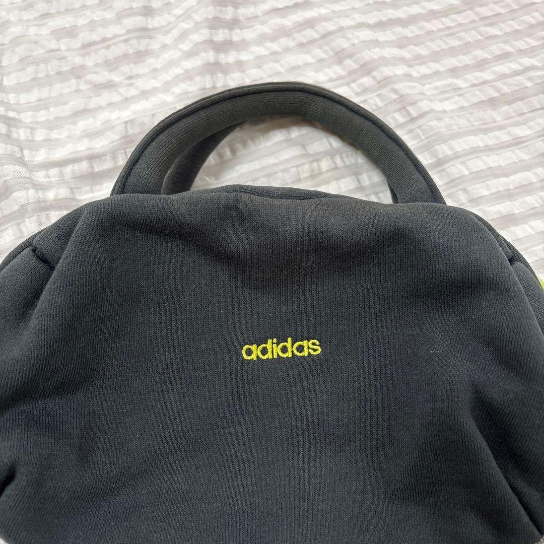 土日限定価格❗️adidas ハンドバッグ ブラック ネオングリーン — image 2