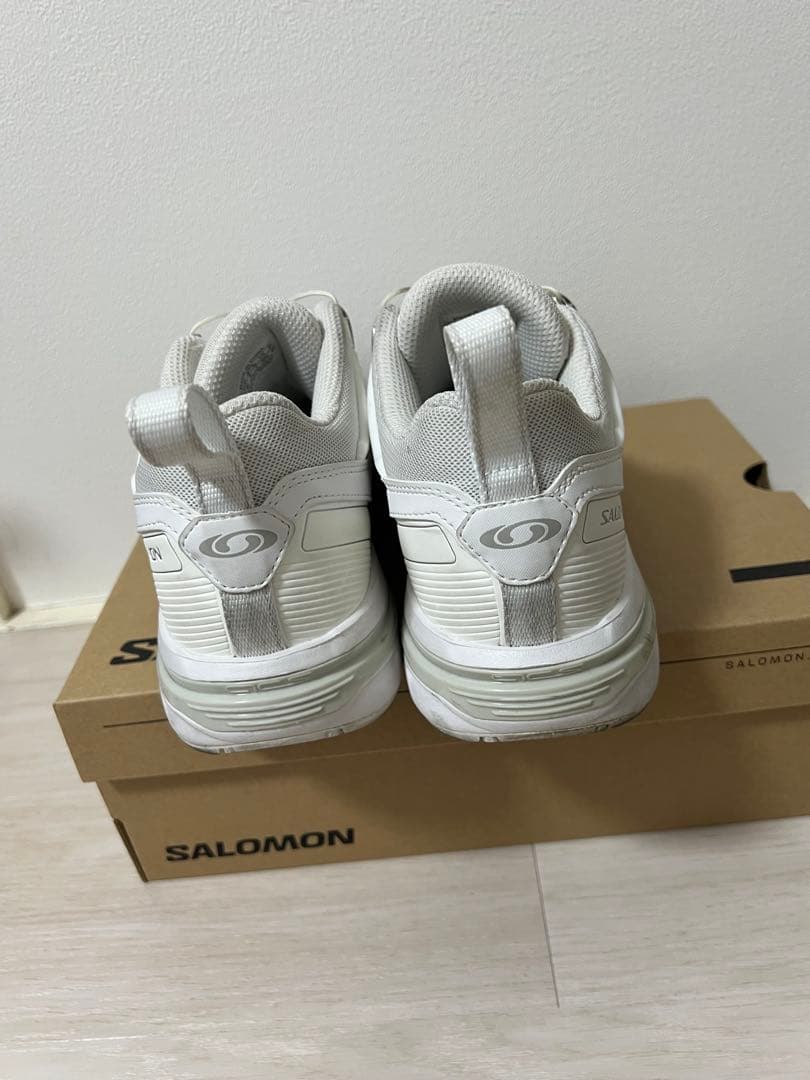 SALOMON スニーカー ホワイト — image 2