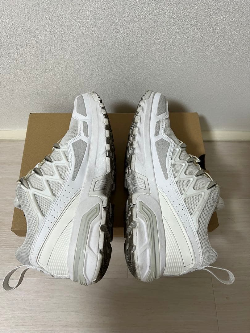 SALOMON スニーカー ホワイト — image 3