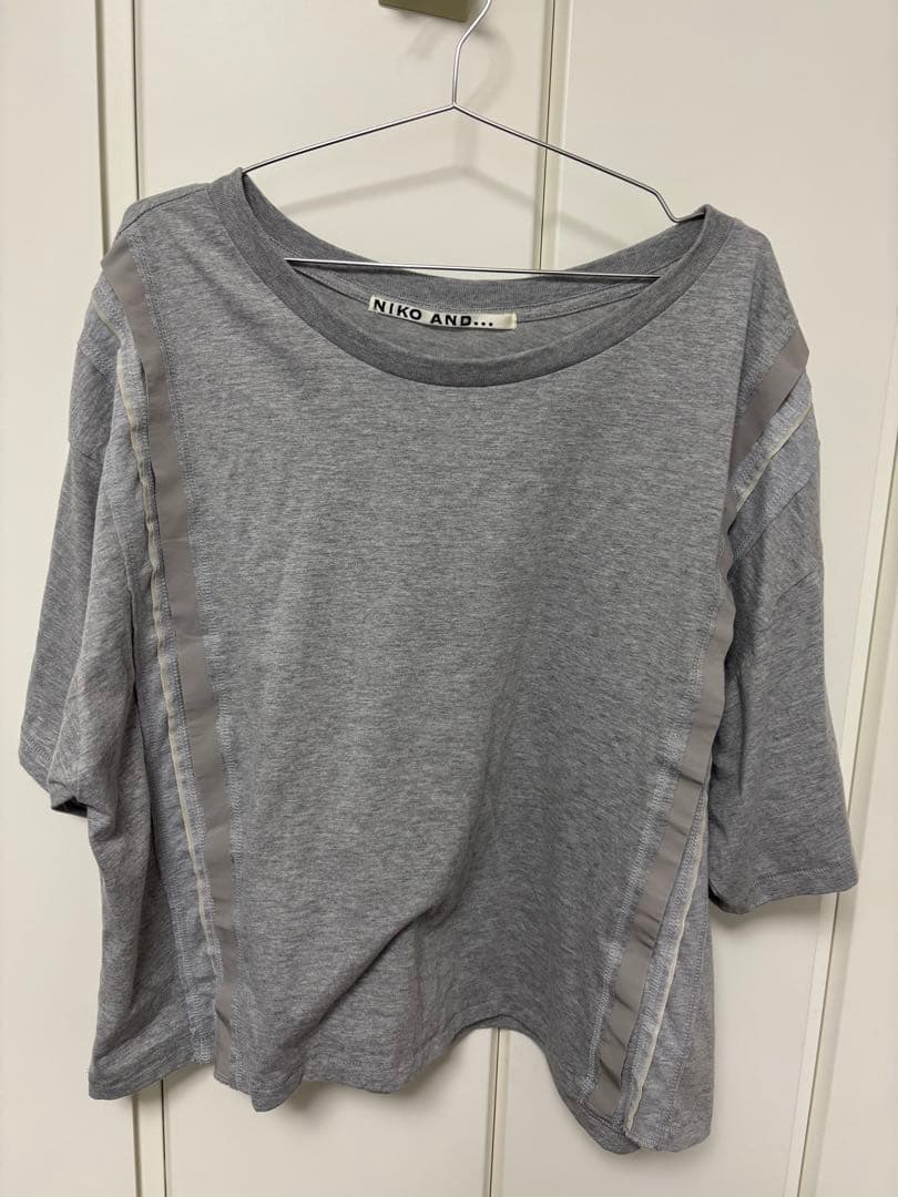 NIKO AND... 半袖Tシャツ グレー　ゆったりサイズ — image 2