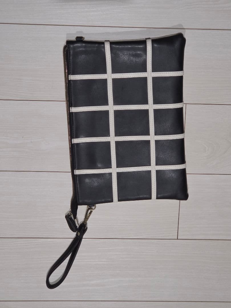 クラッチバッグ 限定 — image 2