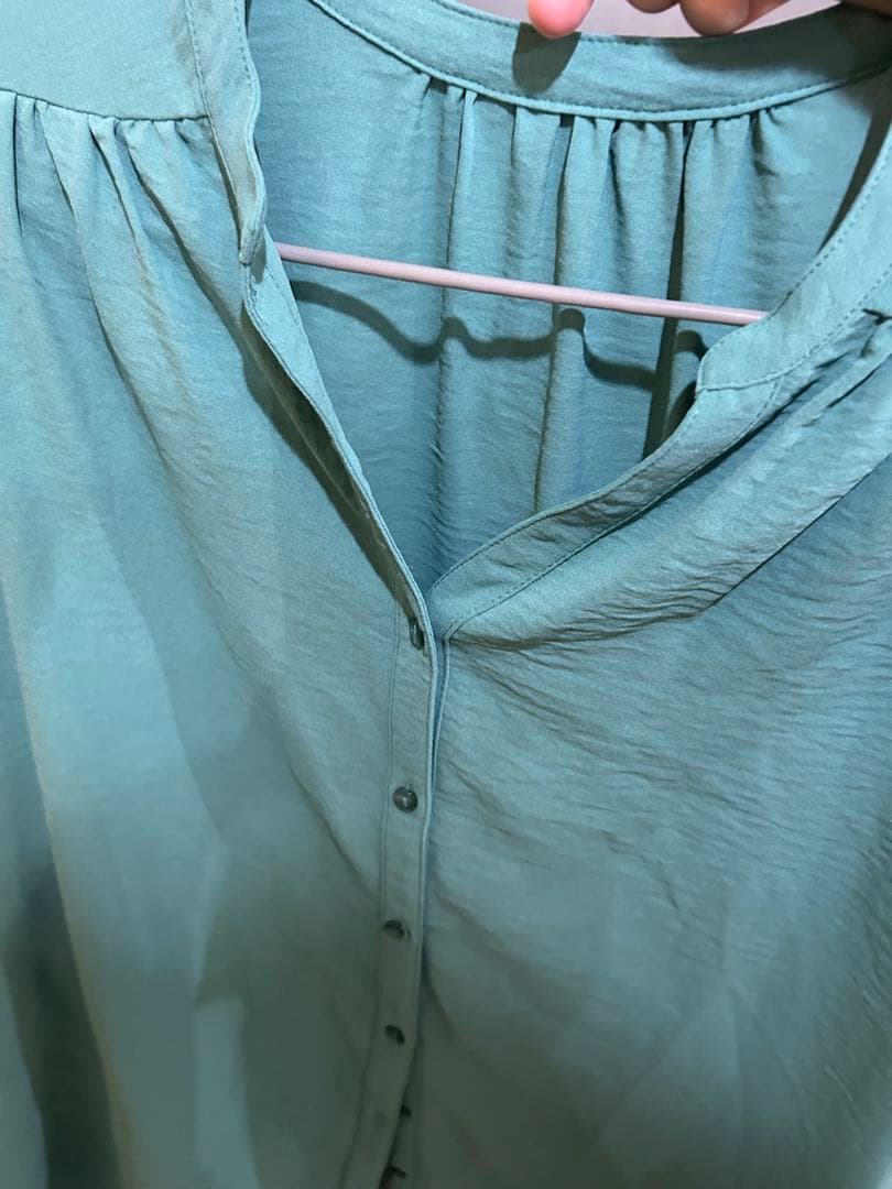 LL 鮮やかなグリーン ブルー 半袖カットソー ブラウス — image 2