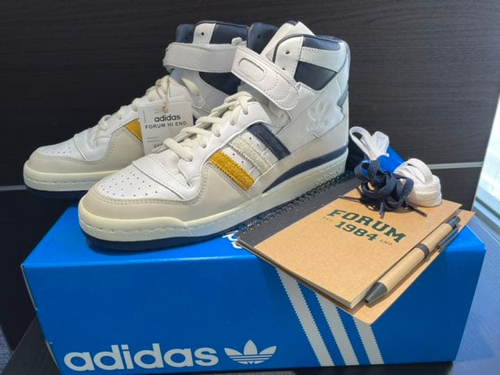 【新品未使用】END限定 アディダス FORUM HIGH 'VARSITY' — image 4