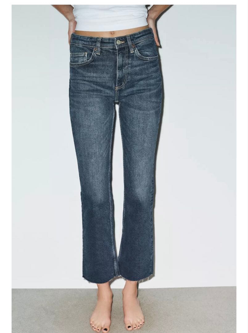 【美品】ZARA CROP FLARE デニムパンツ サイズ36 — image 2