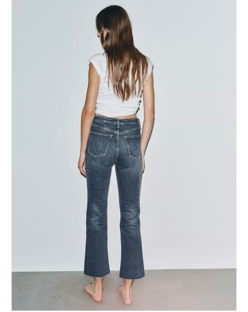 【美品】ZARA CROP FLARE デニムパンツ サイズ36 — image 5