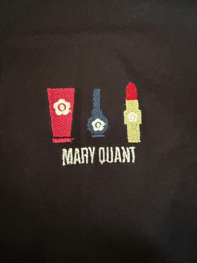 【新品タグ付】マリークヮント コスメ刺繍 Tシャツ Mサイズ ブラック — image 3
