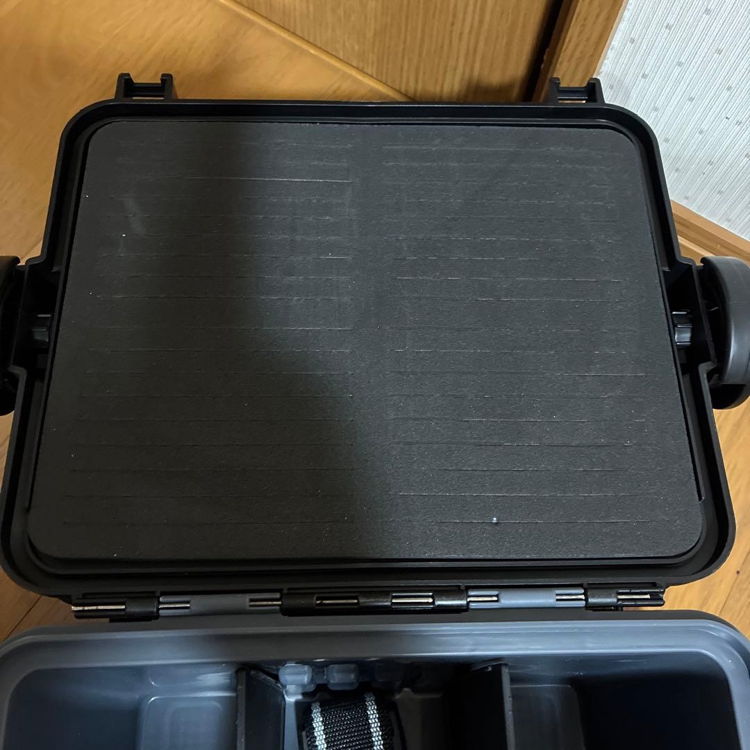 大特価　タックルボックス（Sサイズ）ロッドホルダー2個 小物入れ1個 新品 — image 5