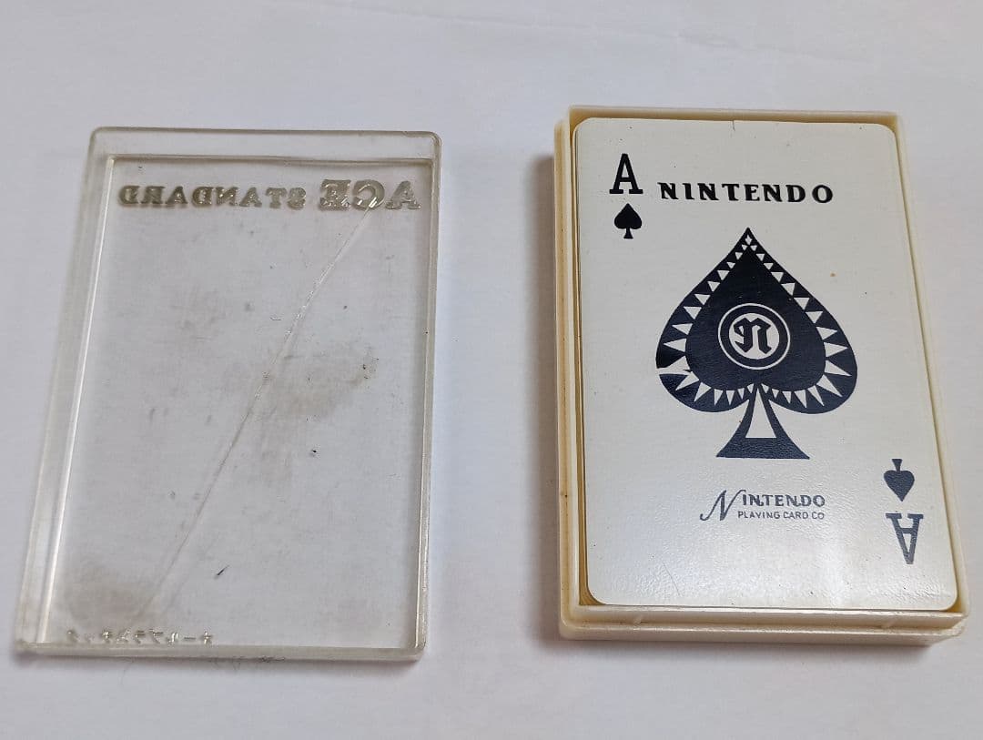 赤 Nintendo ニンテンドー　トランプ 中古 かなり難あり — image 5