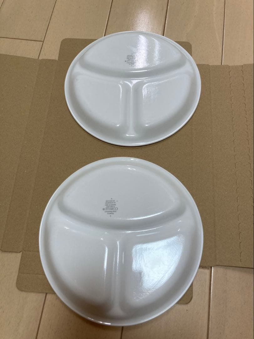 コレール　新品ホワイト 3つ仕切り ランチプレート — image 2