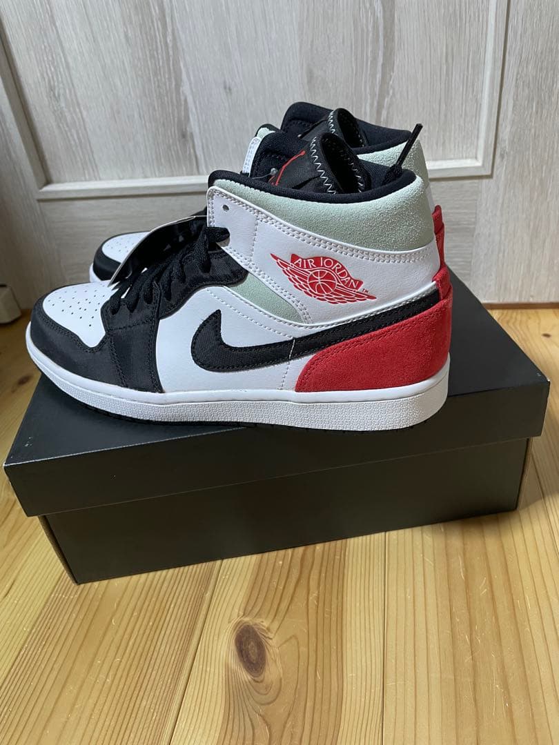NIKE AIR JORDAN 1 MID SE スニーカー — image 4