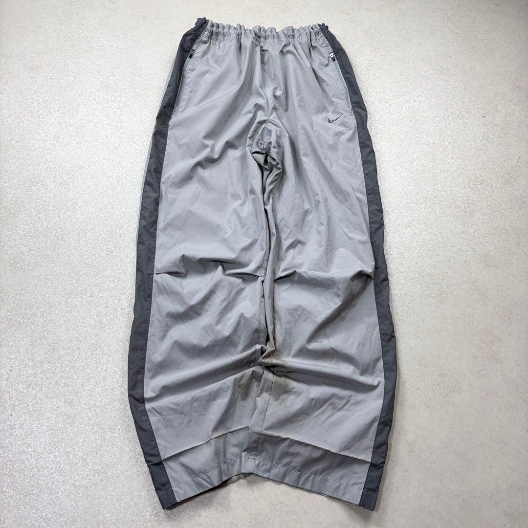 【着画あり】00s NIKE ナイロンパンツ ワイド ストレー Lサイズ — image 4