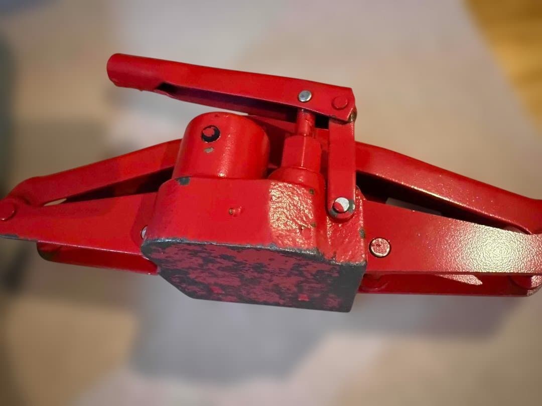 STRATEGY Handy Jack TT-601D 油圧ハンディジャッキ — image 5