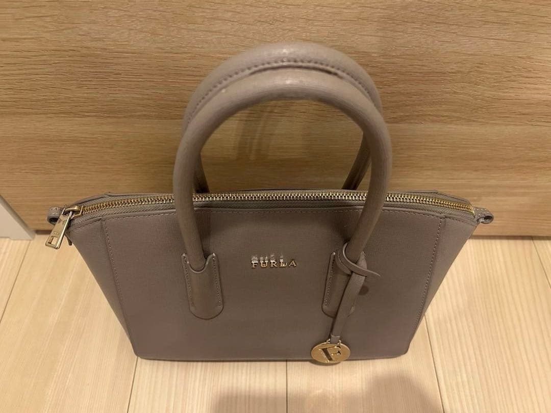 FURLA ハンドバッグ グレージュ — image 5
