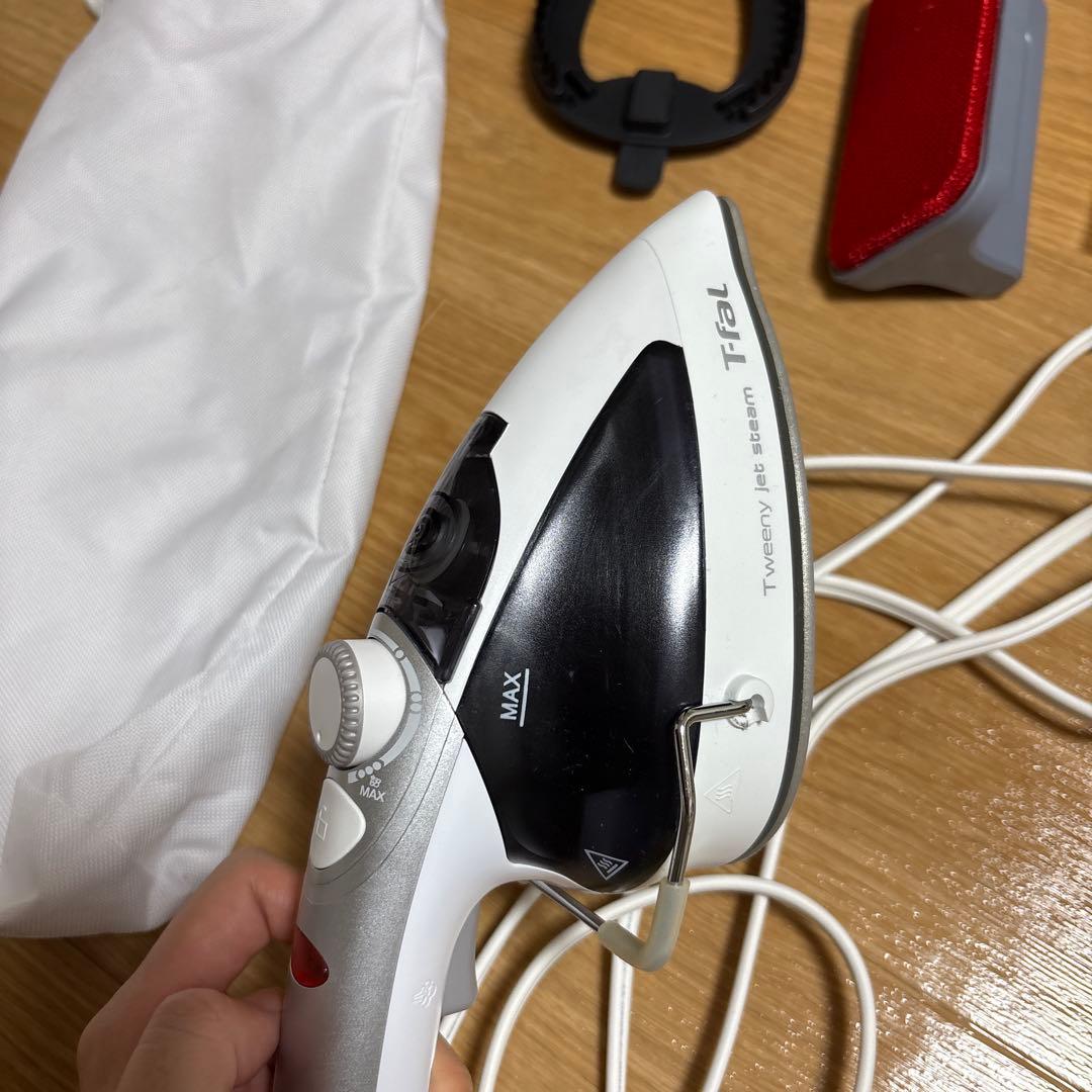 ティファール スチームアイロン TWEENY JET STEAM DV9000 — image 2