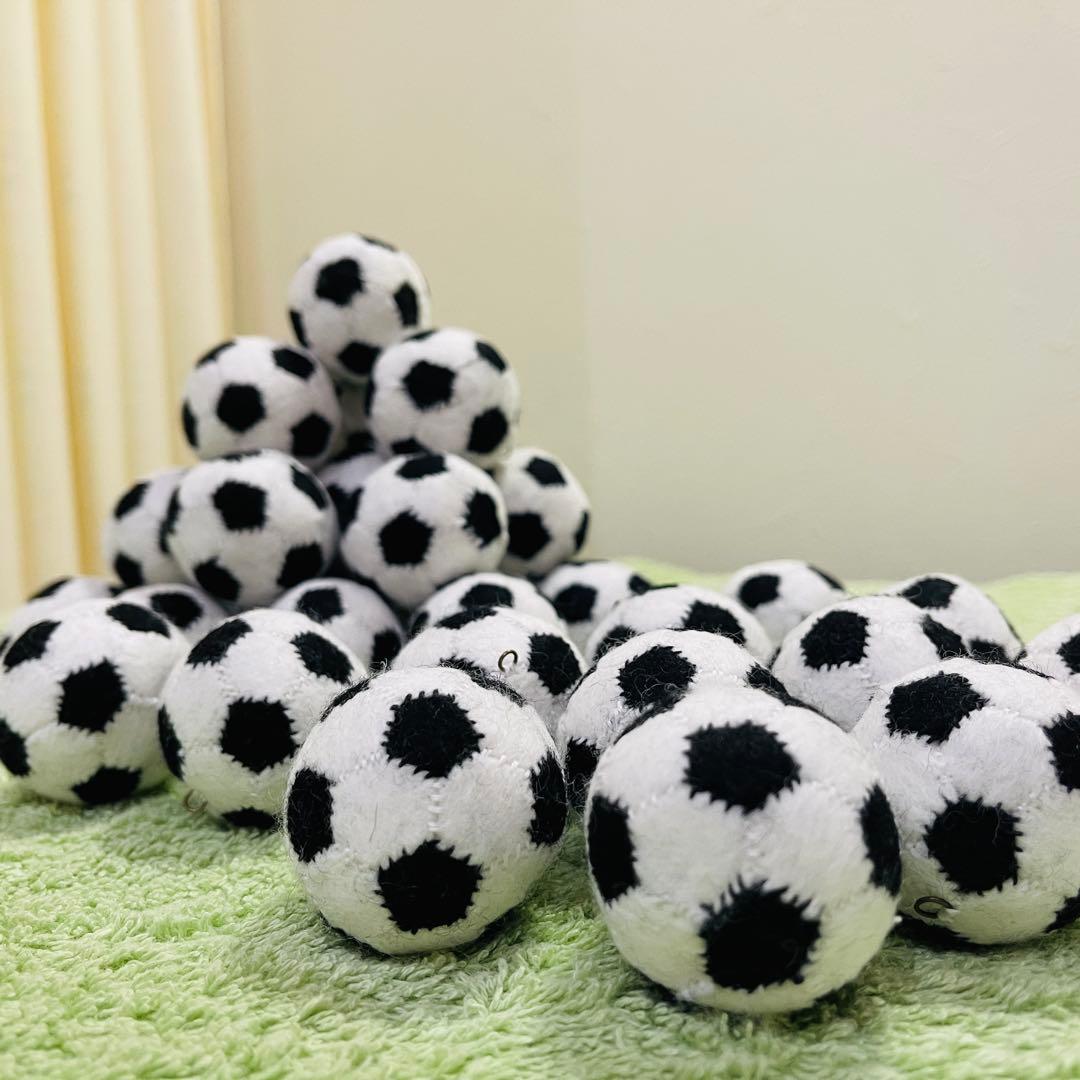 フェルトストラップ＊サッカーボール＊1個 — image 2