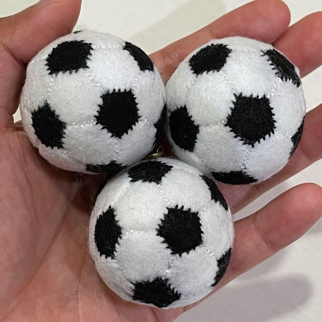 フェルトストラップ＊サッカーボール＊1個 — image 3