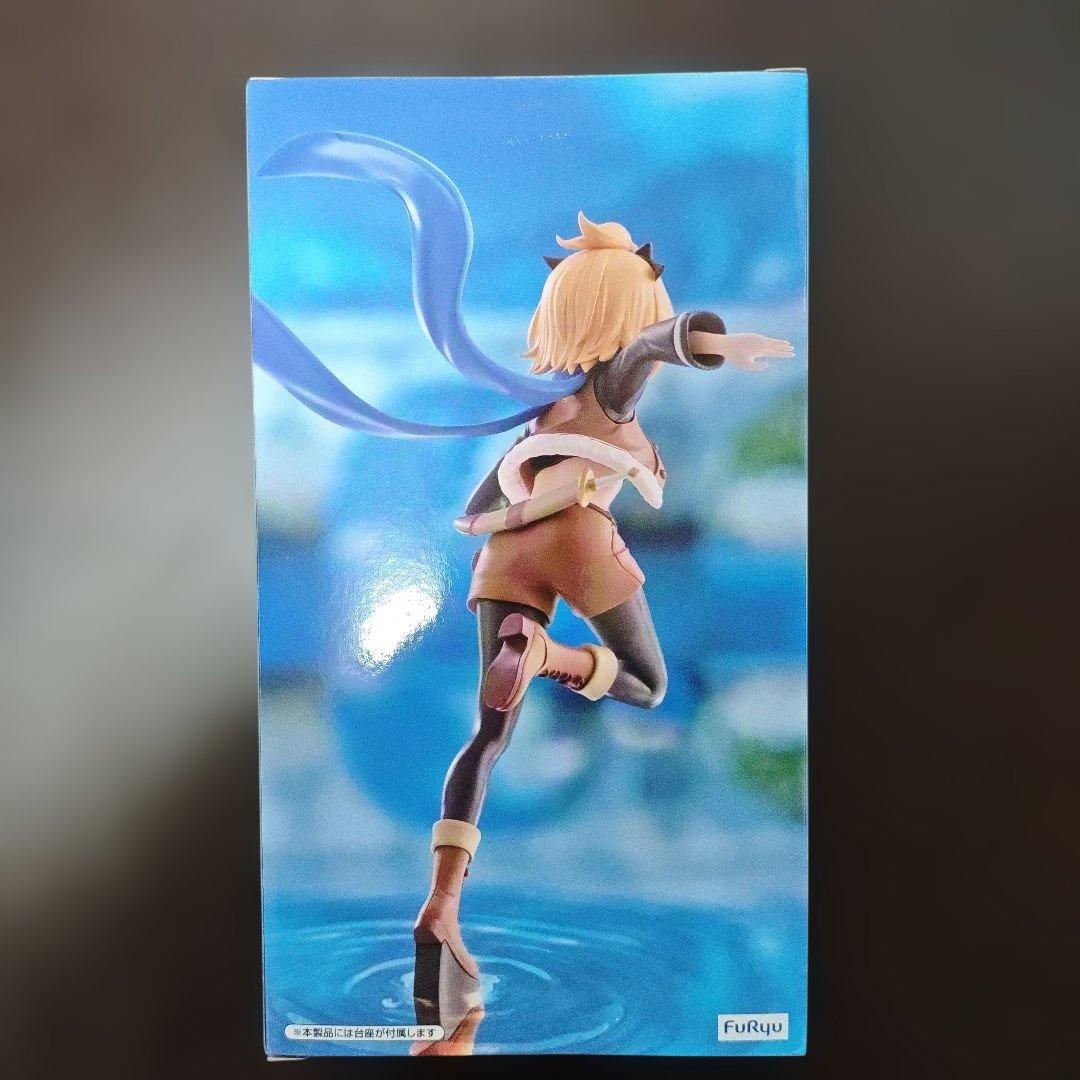 [GiGO限定]リゼロ フェルト 王選候補者と騎士フィギュア 未開封品 — image 3