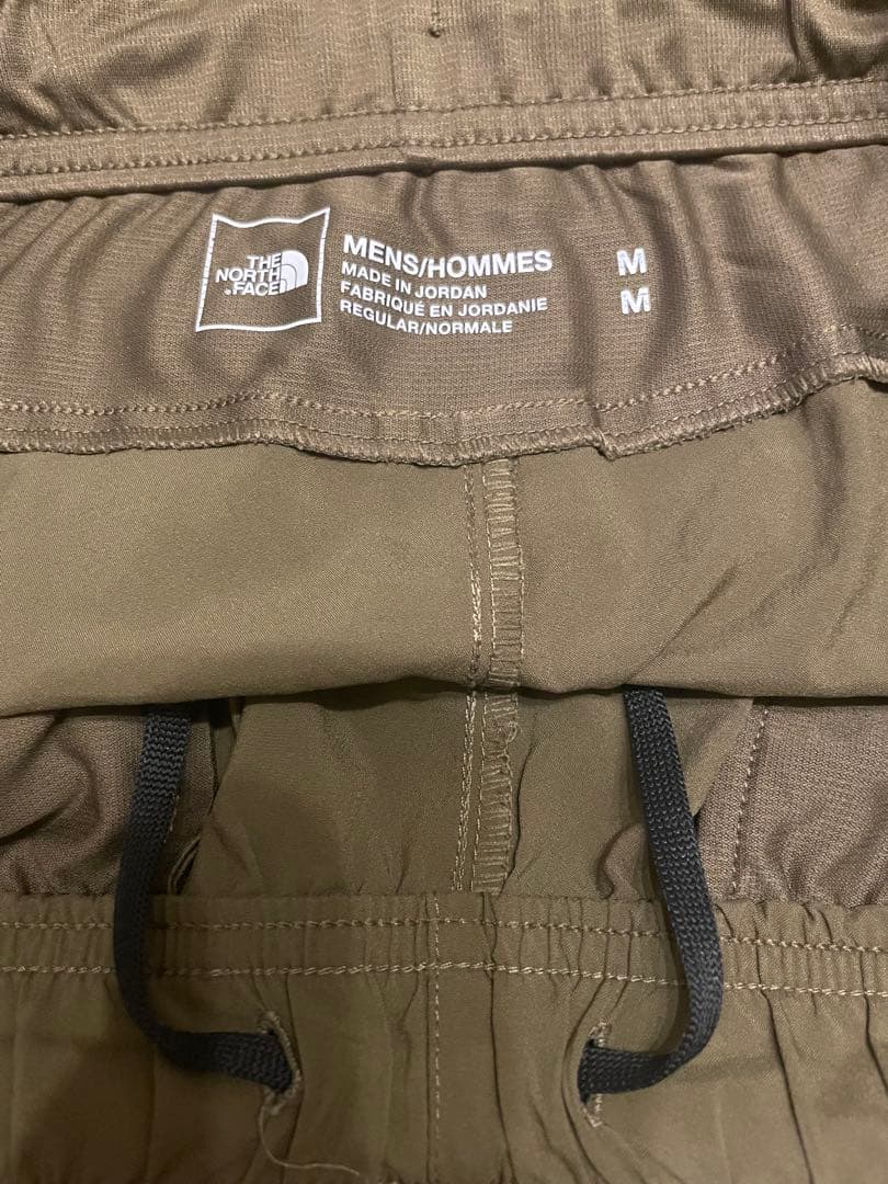 THE NORTH FACE ショートパンツ カーキ — image 5