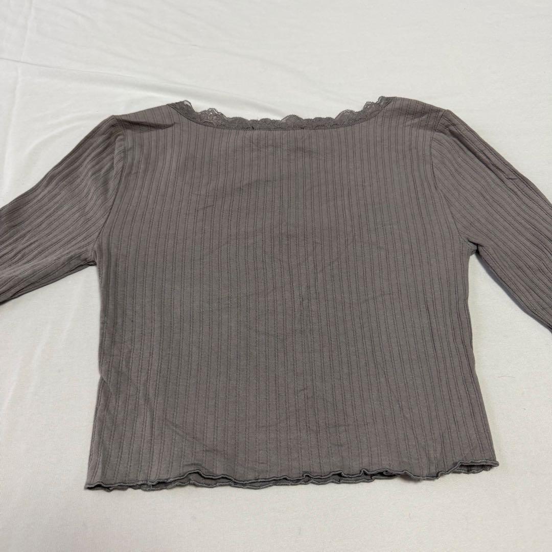 FOREVER 21 レースリボン リブカットソー 長袖 クロップド丈 Sサイズ — image 2