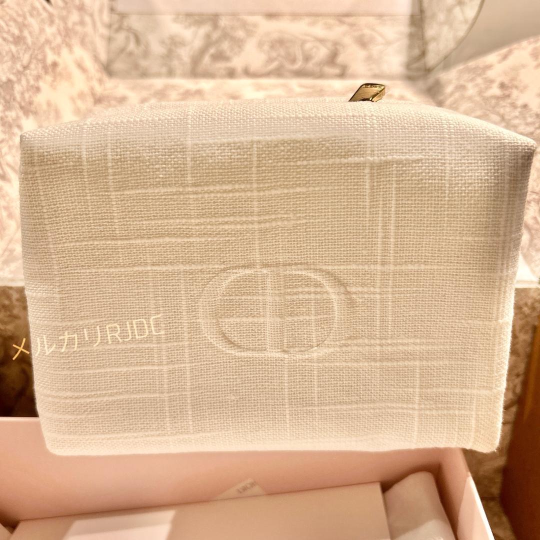 新品 ディオール 正規品 サイドバックルチャームデザイン⭐︎ ノベルティ ポーチ — image 2