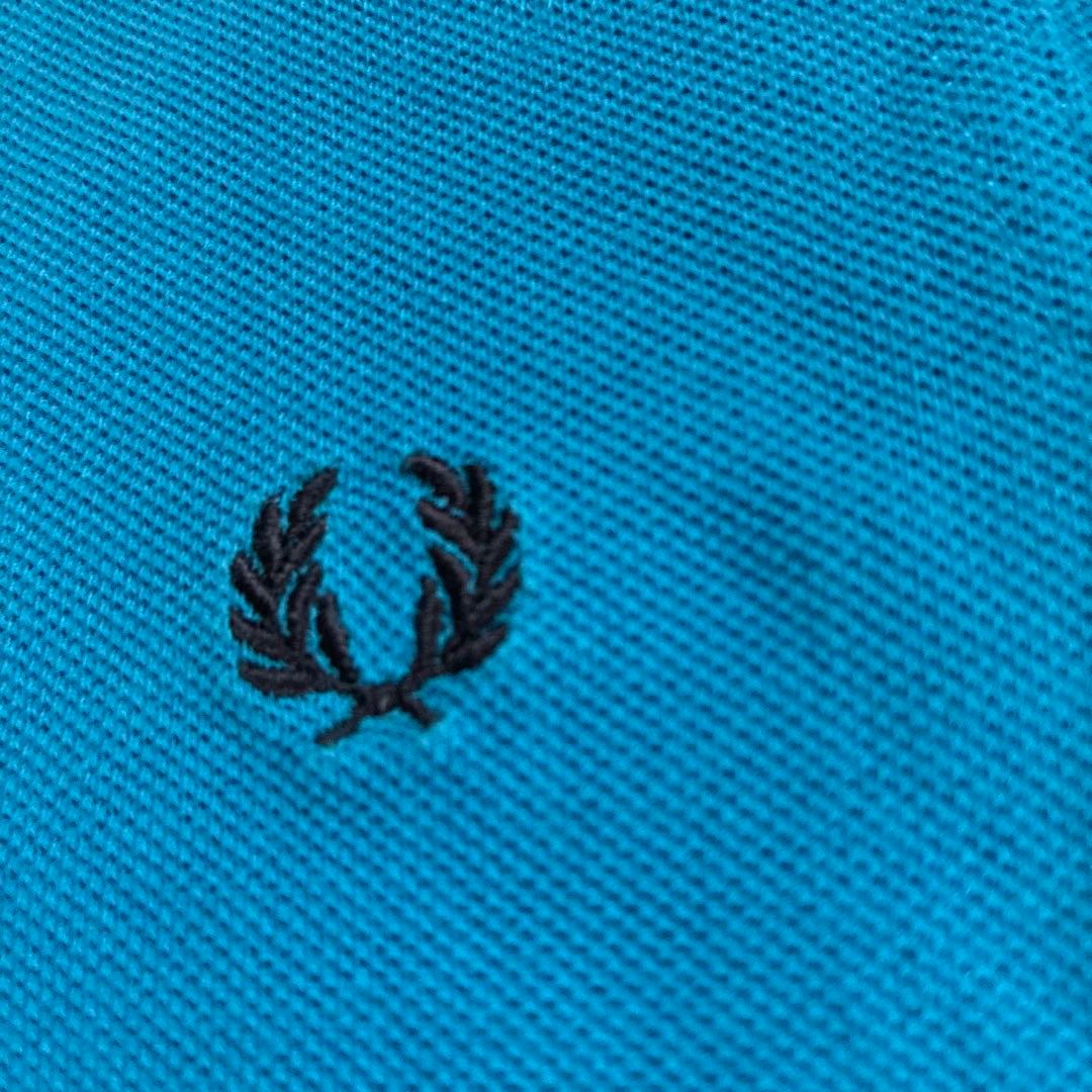 美品　FRED PERRY ポロシャツ 6-7歳用 ブルー　110 — image 2