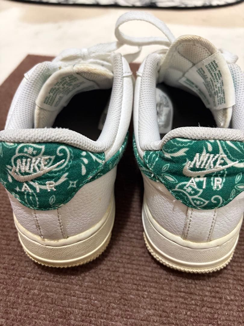 NIKE AIR FORCE 1 ペイズリー グリーン — image 3