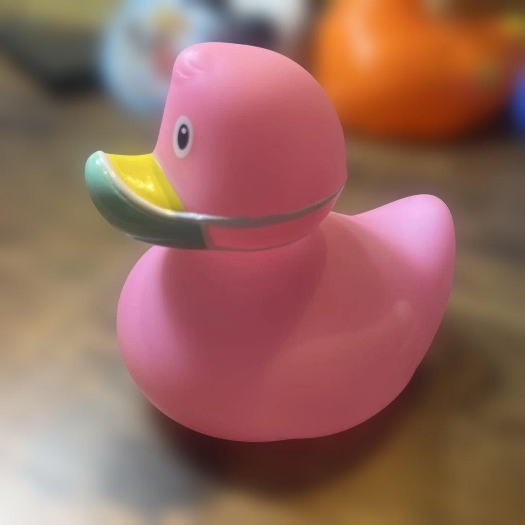 LILALU マスクをしたピンクのアヒル ラバーダック — image 5