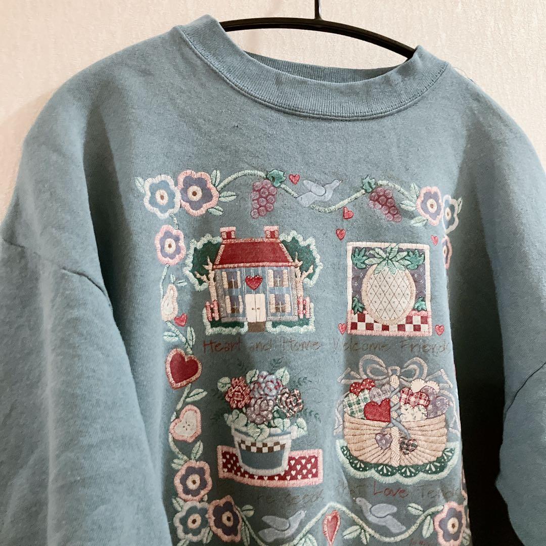 TULTEK 【L】刺繍デザイン スウェット 青 ブルー くすみカラー — image 3