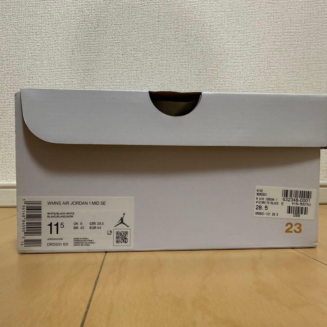 28.5 Nike Womens Air Jordan 1 Mid Homage — image 3