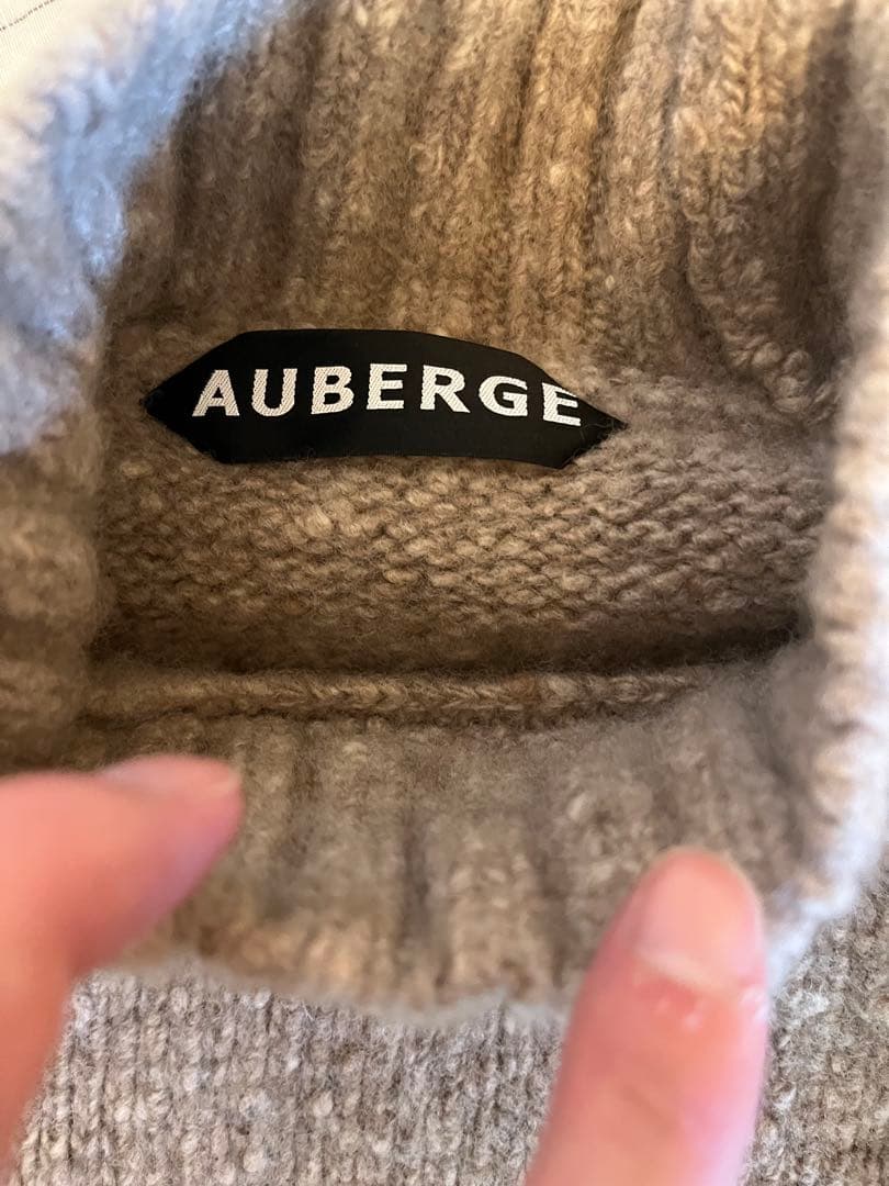 auberge nest 42 ニット — image 2