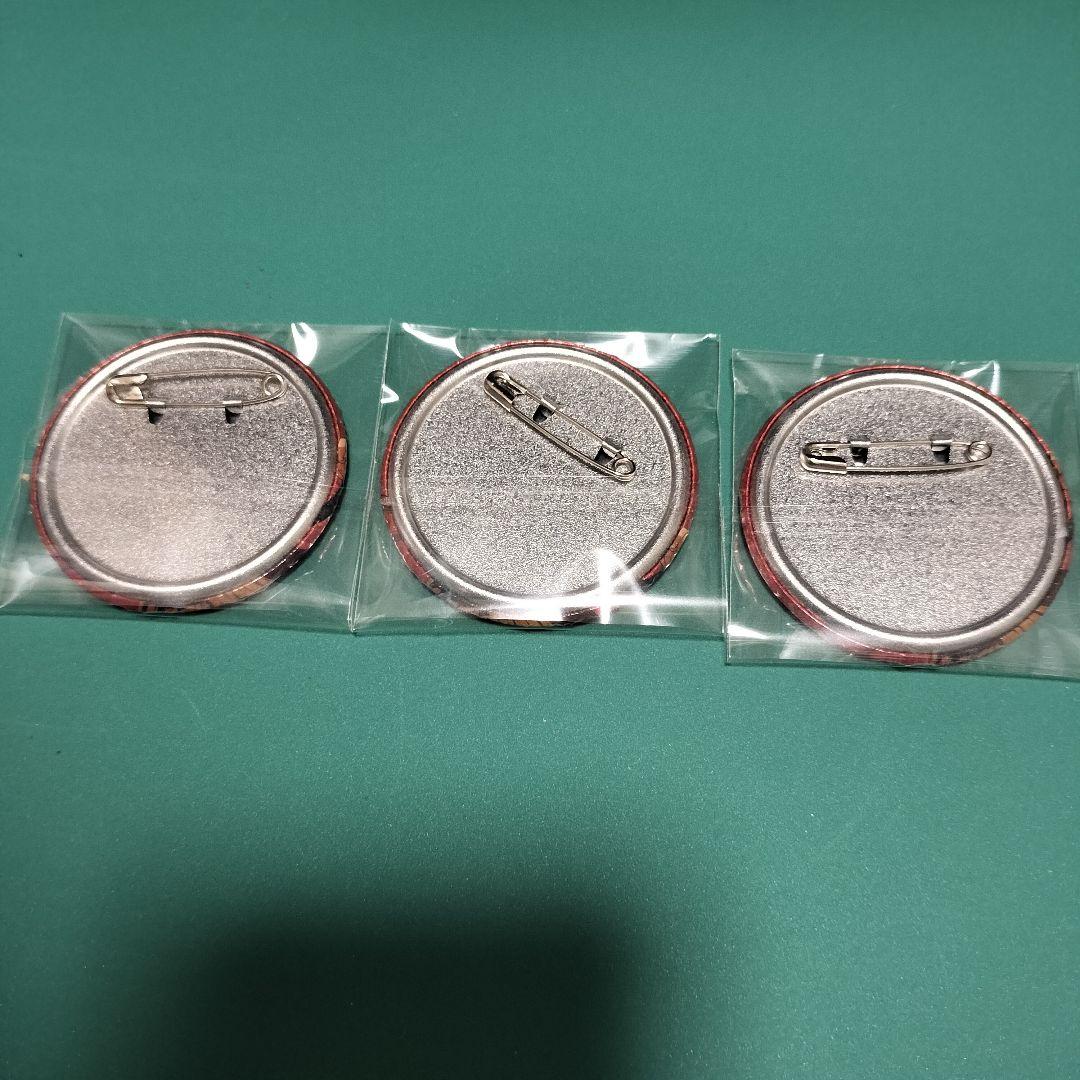 葬送のフリーレン グリッター缶バッジ アイゼン 3個 — image 3