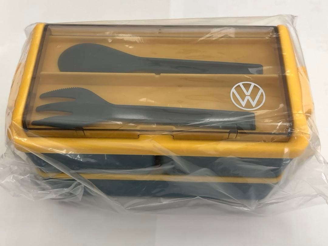 新品未開封　Volkswagen オリジナルランチボックス　カラトリー付き即発送 — image 2