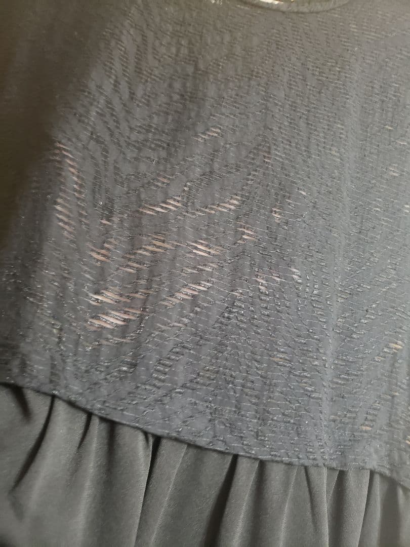 【ZARA】黒切替半袖ワンピース — image 4