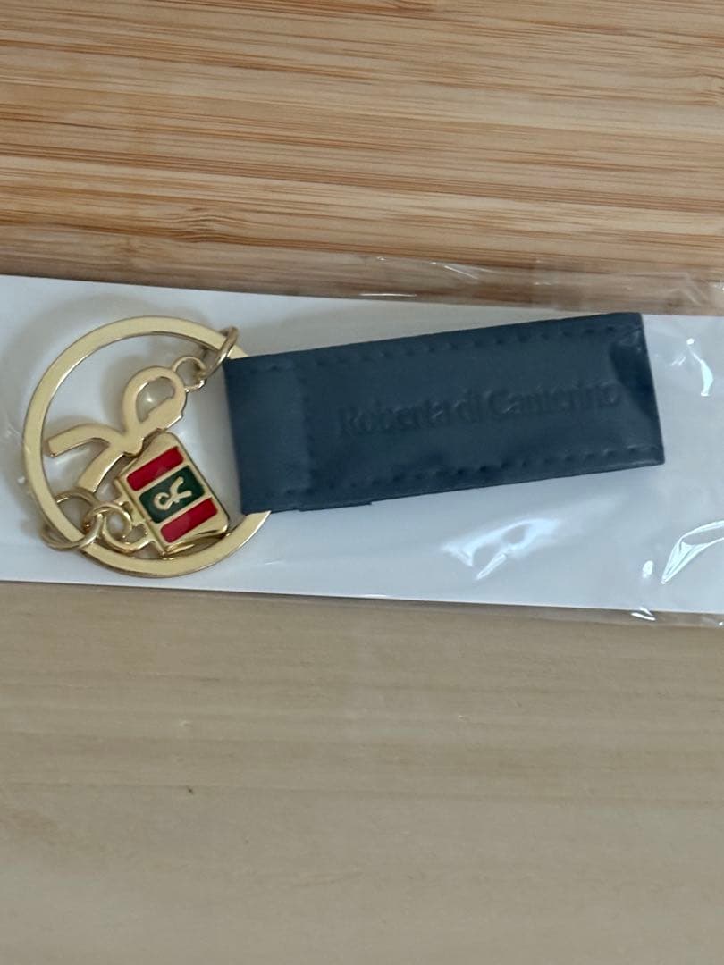 ロベルタディカメリーノ&ドクターシーラボノベルティー⭐︎キーホルダー新品 — image 4