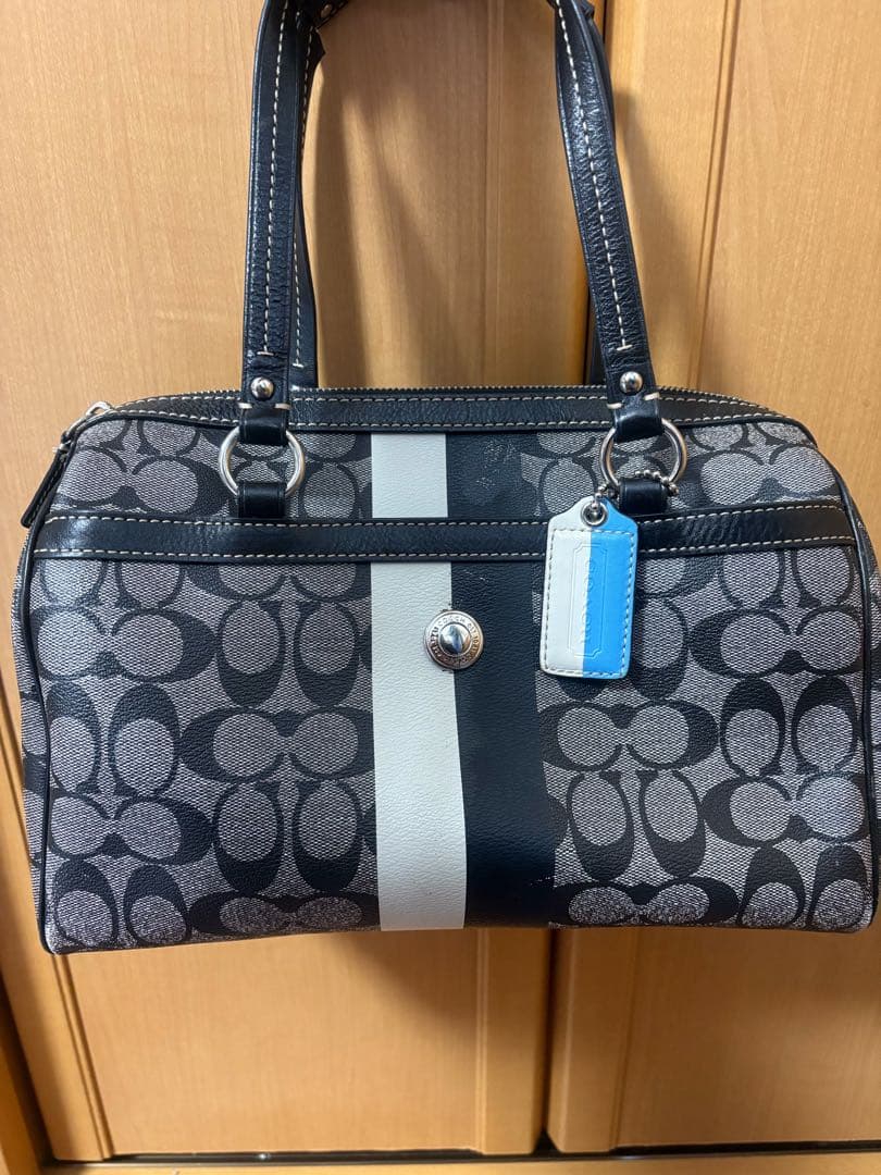 ⭐️さらに値下げしました⭐️ COACH シグネチャー ストライプ サッチェル — image 2