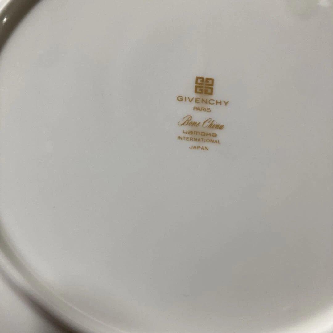 GIVENCHY 皿 4枚セット 花瓶柄 — image 5