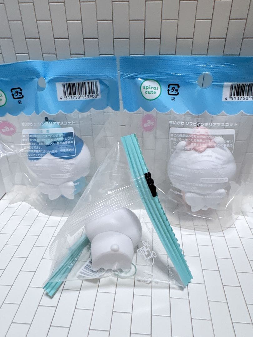ちいかわ ソフビインテリアマスコット 3種セット — image 2