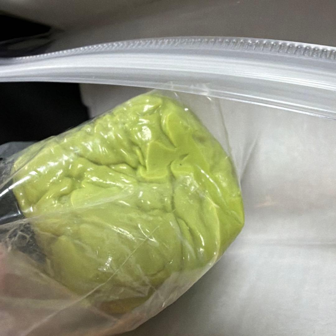 taoniniタオニニ ミルクブリック純牛乳　純牛奶 超水感　スクイーズ — image 4
