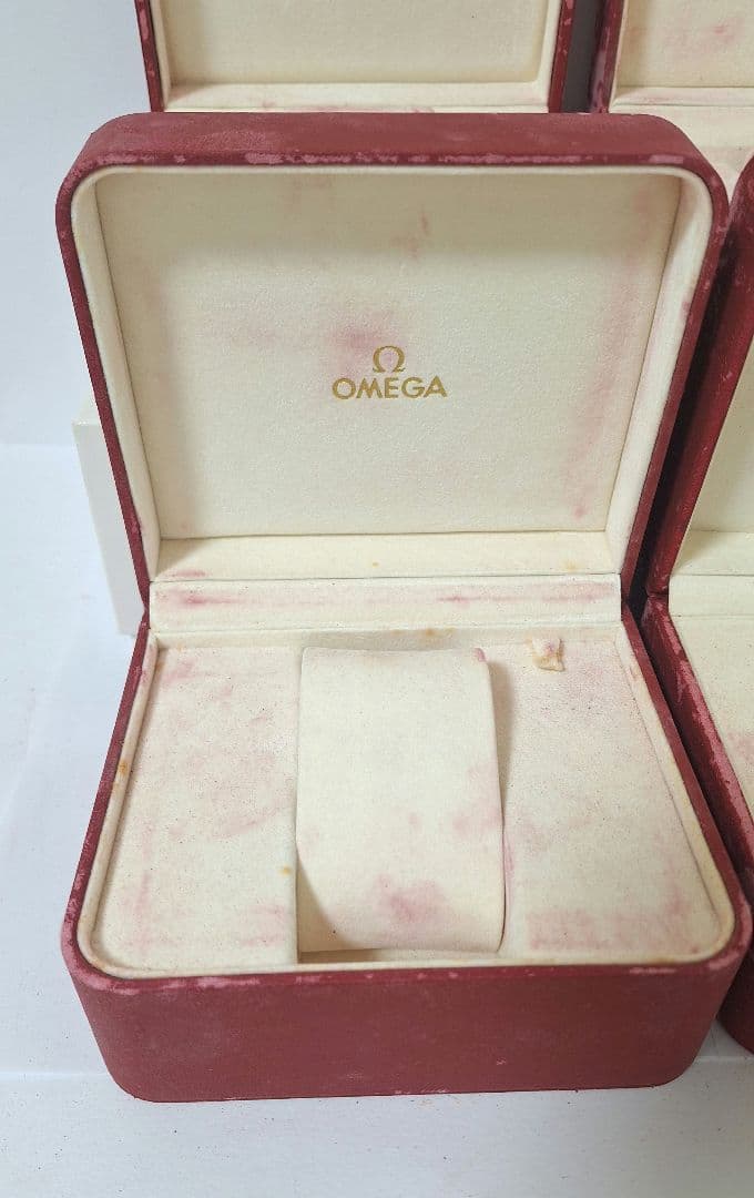 【空箱】OMEGA オメガ 4個セット 赤 時計用 BOXのみ 付属品 D45 — image 2