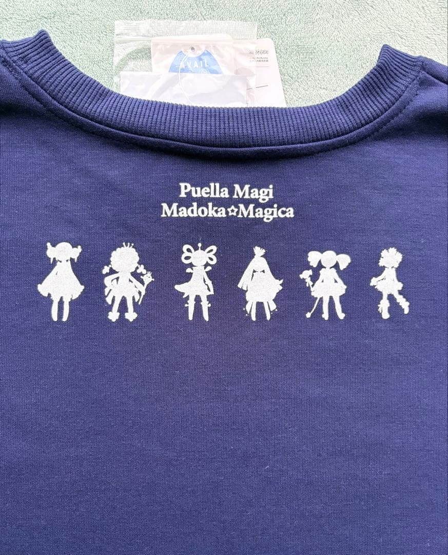 まどか☆マギカ舞台装置の魔女ワルプルギスBIGシルエットトレーナー — image 2