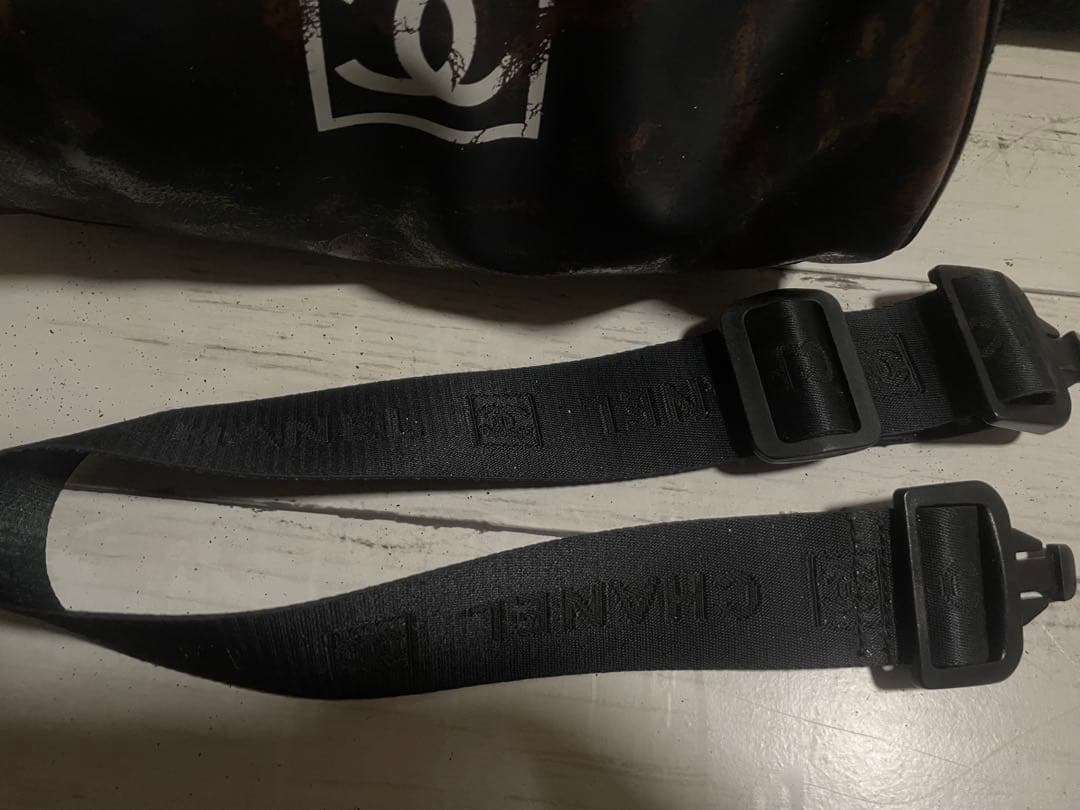 CHANEL ショルダーバッグ　スポーツライン — image 4