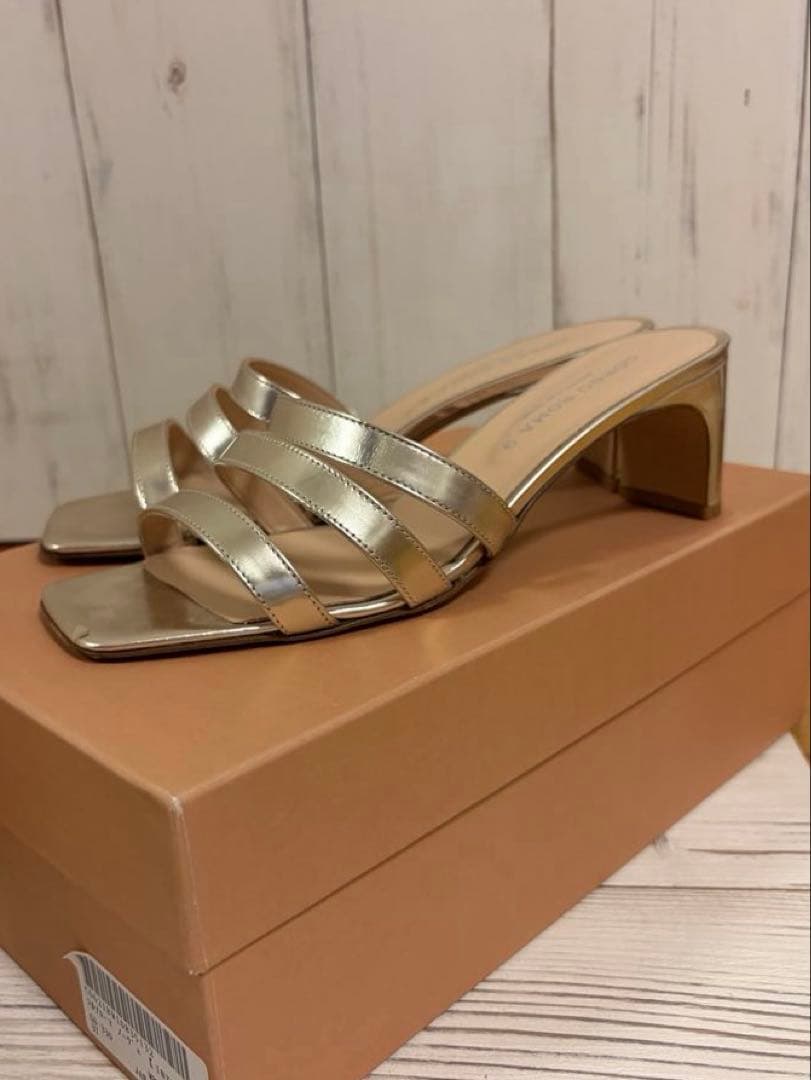 CORSO ROMA 9 サンダル サイズ37 ゴールド — image 2
