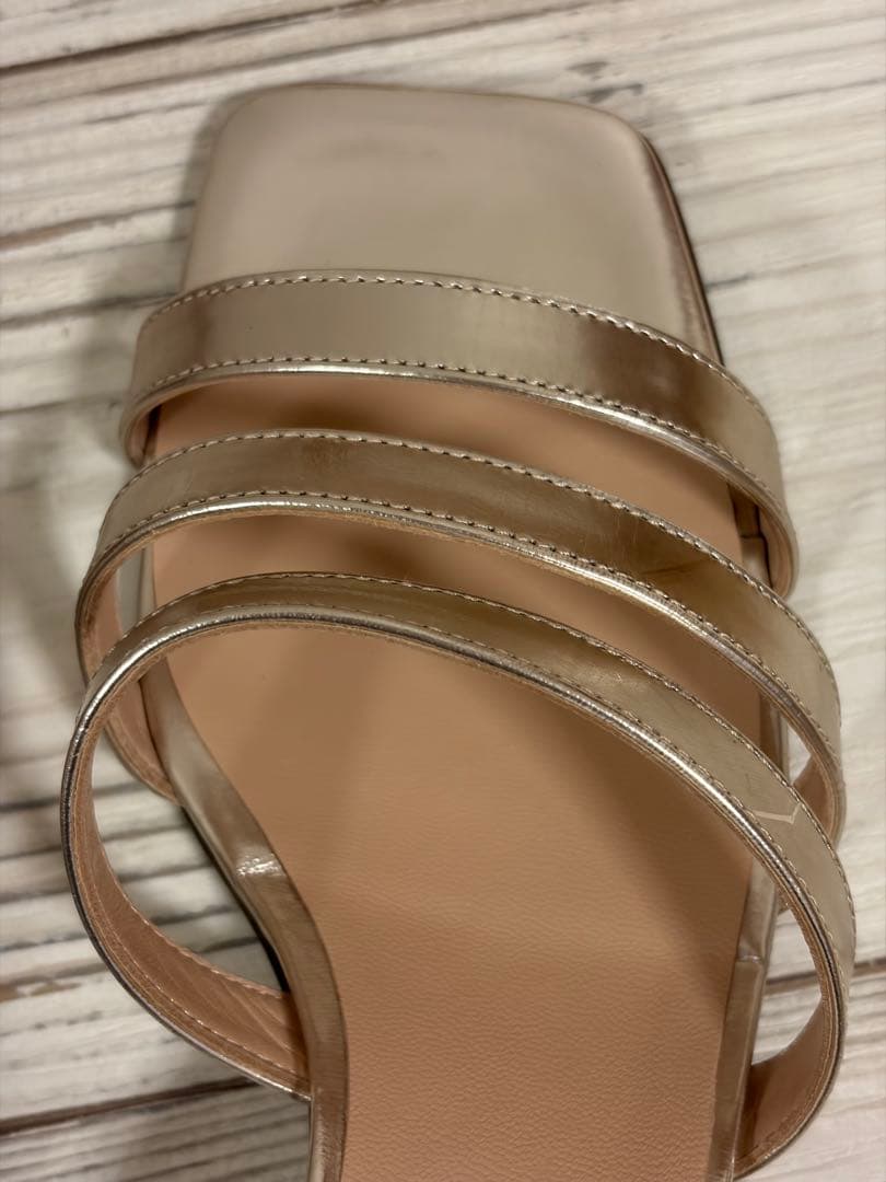 CORSO ROMA 9 サンダル サイズ37 ゴールド — image 5