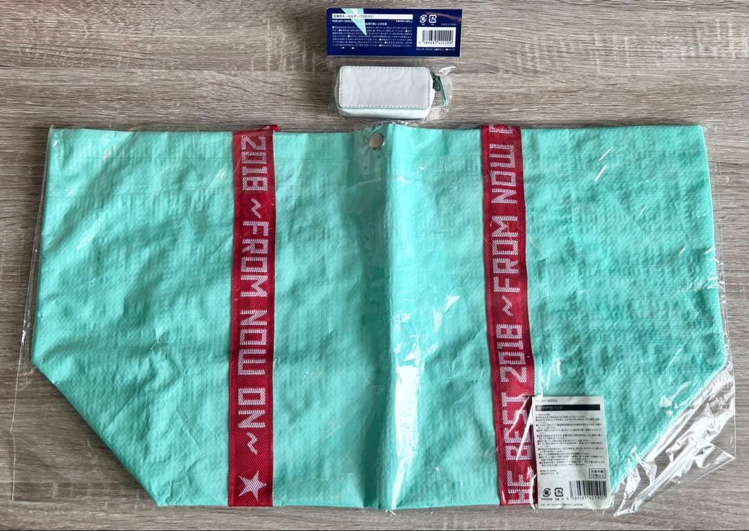 【未使用☆24時間以内発送】SHINee WORLD 2018 グッズセット — image 2