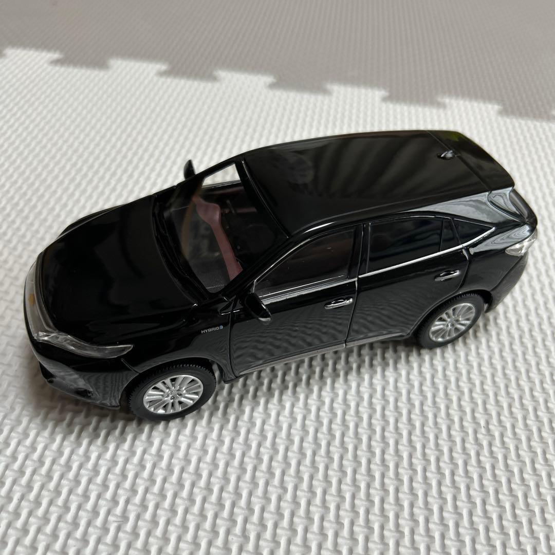 TOYOTA HARRIER ミニカー ブラック — image 3