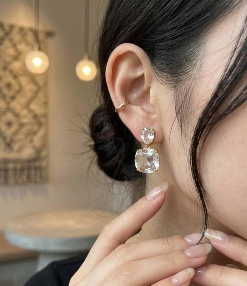 大ぶり イヤリング 揺れる 透明感 上品 高見え ゴールド 結婚式 パーティー — image 3