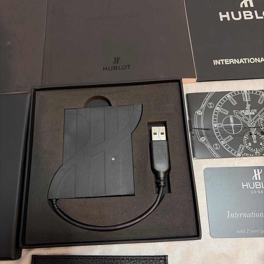 HUBLOT ウブロ カードケースUSB ギャランティセット — image 2