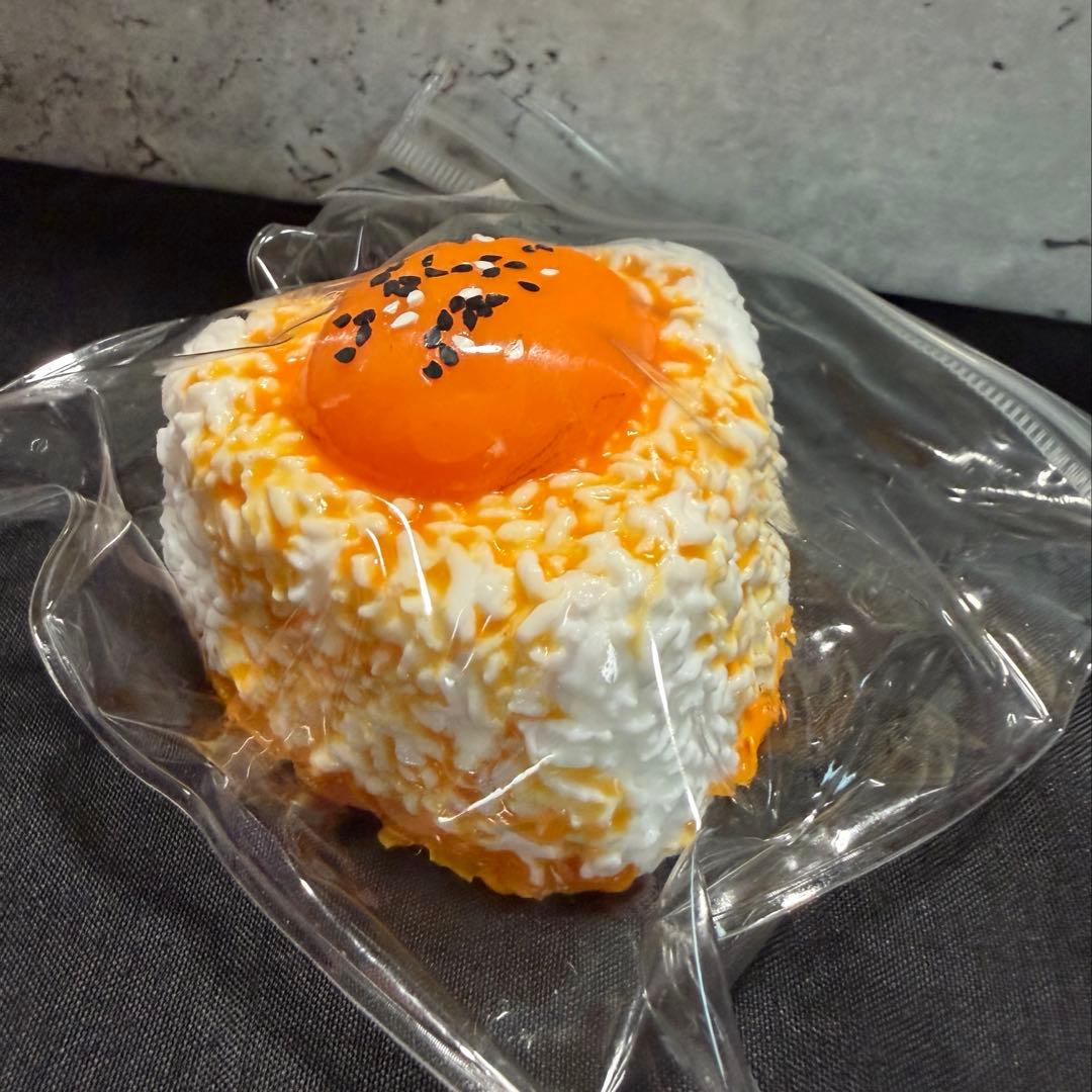 ノーブランド 卵かけご飯風 おにぎり スクイーズ — image 2